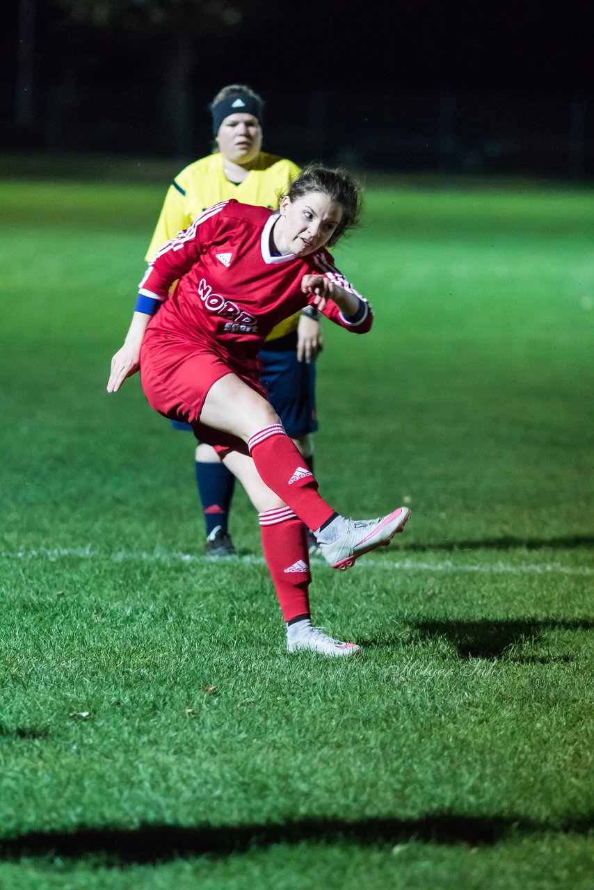 Bild 182 - Frauen SG Krempe/ETSV F. Glueckstadt - TSV Heiligenstedten : Ergebnis: 8:0